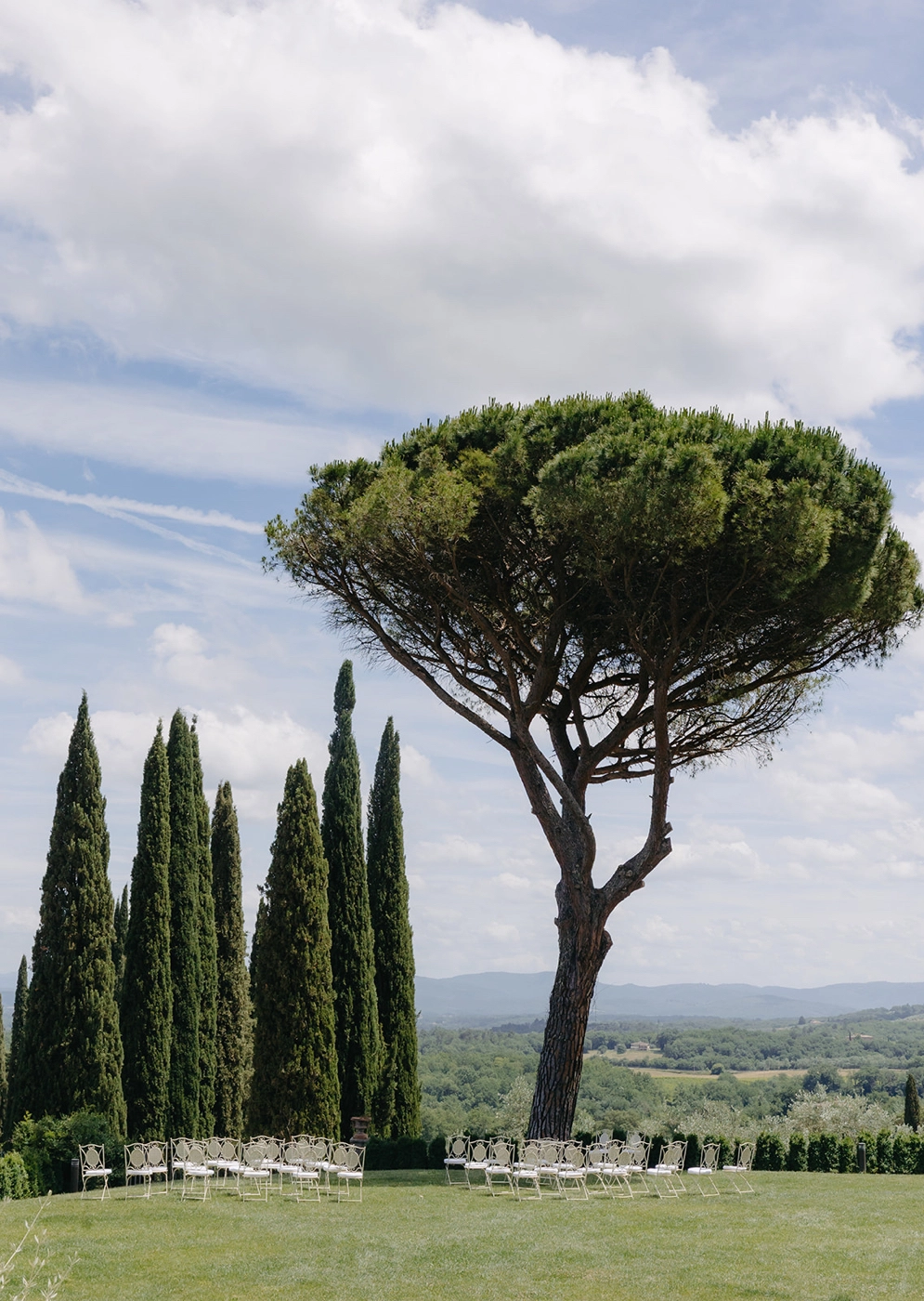 Getting Married in Tuscany: What to Expect in Every Season, Month by Month 10 Best summer month to get married